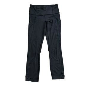 Lululemon black cropped leggings